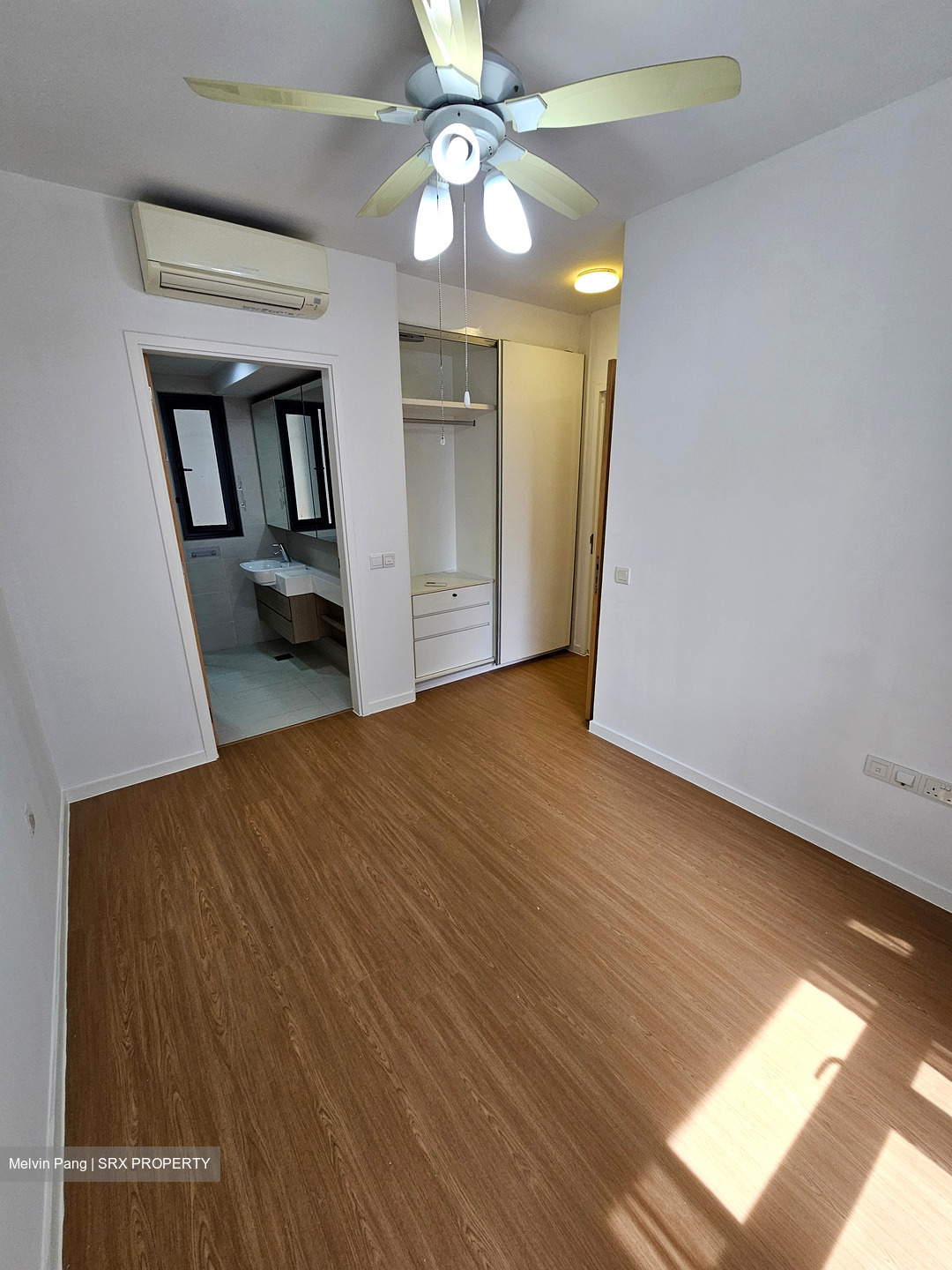 The Lakefront Residences (D22), Condominium #433617191